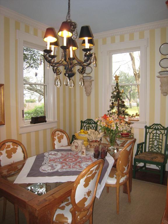 Belle Oaks Inn Gonzales Dış mekan fotoğraf