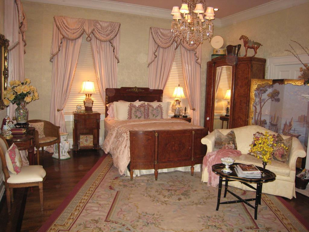 Belle Oaks Inn Gonzales Oda fotoğraf